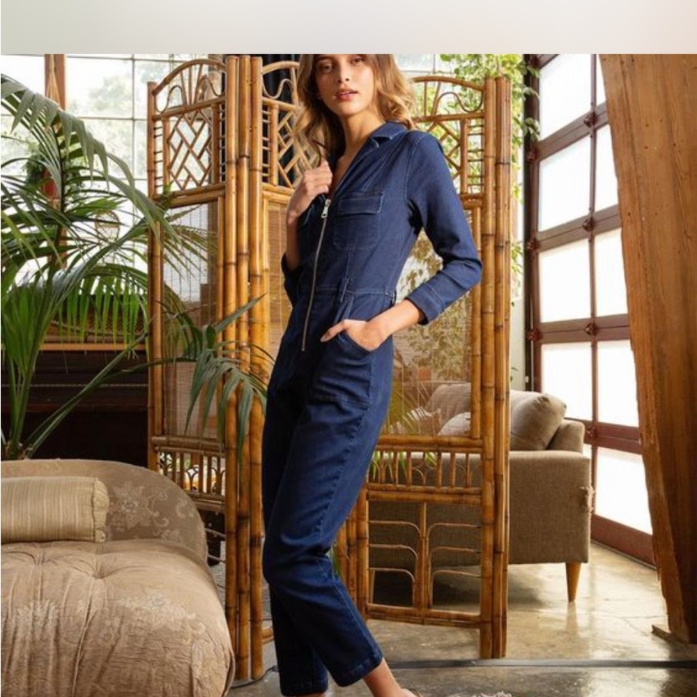Lani The Label XS NWT Navy Angela Jumpsuit